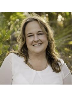 Michelle Jones of CENTURY 21 RoseBay photo