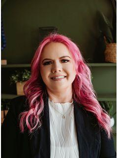 Brittany Gandy of CENTURY 21 Elite photo