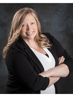 Amy Davidson of CENTURY 21 Preferred photo