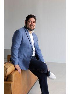 Hander Peralta of CENTURY 21 Judge Fite Company photo