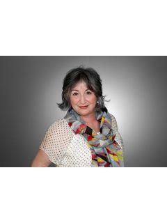 Lillian Leone of CENTURY 21 Professionals photo