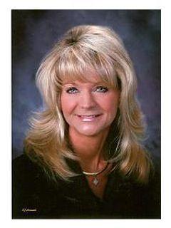 Holly Weiss of CENTURY 21 Keim Realtors photo