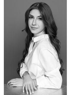 Amy Murrieta Tena of CENTURY 21 Parker Real Estate Professionals photo