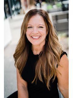 Katrina Nichols of CENTURY 21 Bradley Realty, Inc. photo