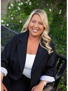 Jayne Ann Eden of CENTURY 21 Landmark Realty photo