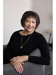 Karla Scheeler of CENTURY 21 Morrison Realty photo