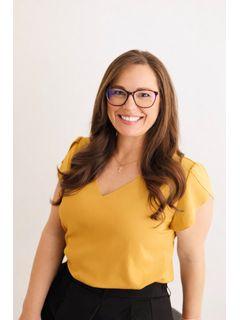 Ashley Neely of CENTURY 21 J. Carter & Company photo