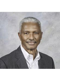 Max Avent of CENTURY 21 Sterling Combs photo