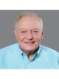 Larry Defries of CENTURY 21 Atwood photo