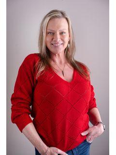 Brandi Kovach of CENTURY 21 Jordan Link & Company photo