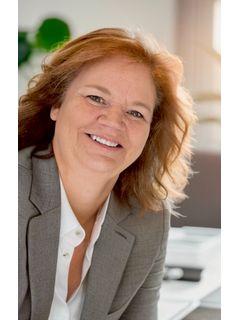 Cheri Hutson of CENTURY 21 First Choice Realty photo