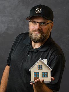 Nathan Wright of CENTURY 21 TheOne photo