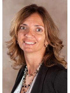Roshelle Steg of CENTURY 21 Community photo