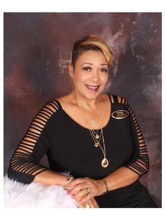 Mary Hildreth of CENTURY 21 Campbell & Company photo