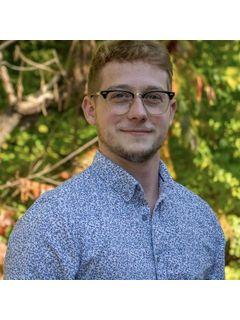 Alex Hoffman of CENTURY 21 Trophy Class photo