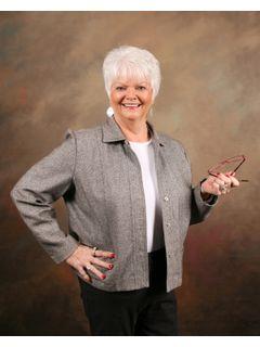Janice Peeler of CENTURY 21 Town & Country Realty photo