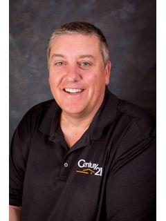 James Kutschat of CENTURY 21 Land of Lakes photo