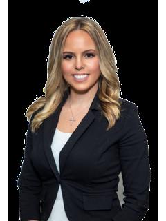 Stephany Hill of CENTURY 21 AA Realty photo