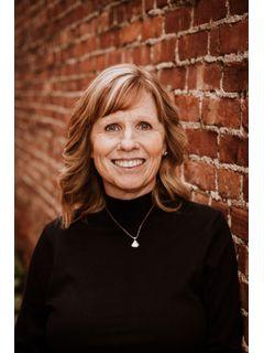 Brenda Campbell of CENTURY 21 Jackson Real Estate photo