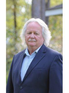 JOE P. DYER of CENTURY 21 Solomon Properties photo