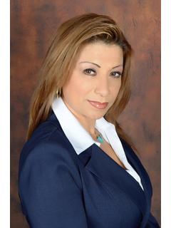 Claudia Valero of CENTURY 21 Carioti photo