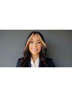 Shondra' Wilkins of CENTURY 21 Signature Realty photo