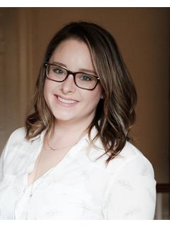 Leah Parrott of CENTURY 21 Kelly Davis photo