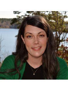 Chaley Carter of CENTURY 21 Parker & Scroggins Realty photo