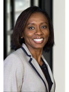 Bolaji Obe of CENTURY 21 New Millennium photo