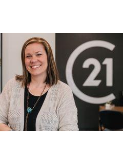 Crystal Lytle of CENTURY 21 Morrison Realty photo