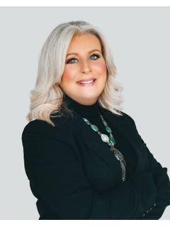 Angie Childers of CENTURY 21 The Avenues photo