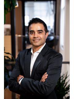 Rohan Shende of CENTURY 21 Abrams & Associates photo