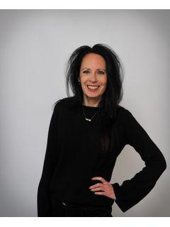 Dawn Bruner of CENTURY 21 Lifetime Realty photo