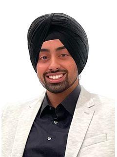 Baljit Singh of CENTURY 21 Sierra Properties photo