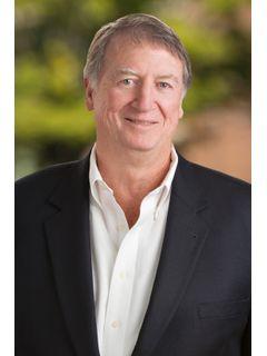 Steve Spear of CENTURY 21 Redwood Realty photo