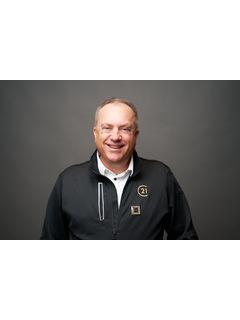 Greg Pubols of CENTURY 21 Blue Chip photo