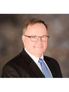 Dennis Pryor of CENTURY 21 Real Estate Associates photo