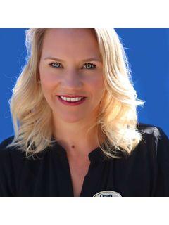 Darci Watson of CENTURY 21 Tri-Dam Realty photo
