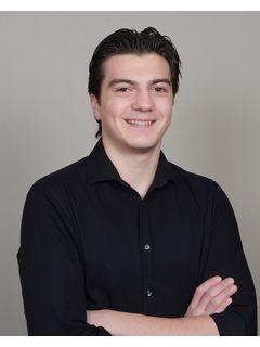 James Kammes of CENTURY 21 New Heritage photo