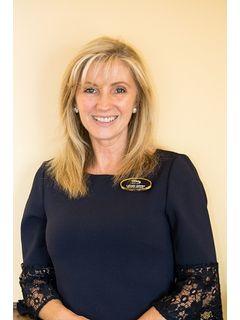 Louise Shultz of CENTURY 21 Select Group photo