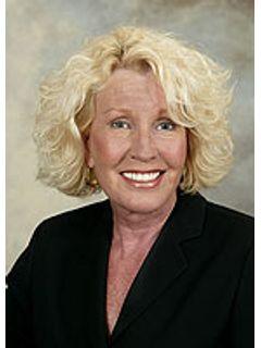 Helen Soule of CENTURY 21 Triangle Group photo
