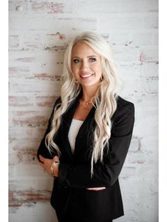 Colby Lilley of CENTURY 21 Cota Realty photo