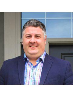 Matt Sievers of CENTURY 21 Signature Real Estate photo