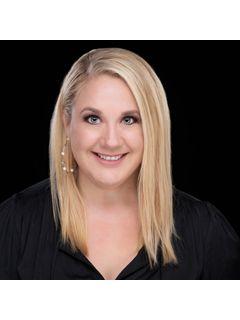 Sara Hamilton of CENTURY 21 Covered Bridges Realty photo