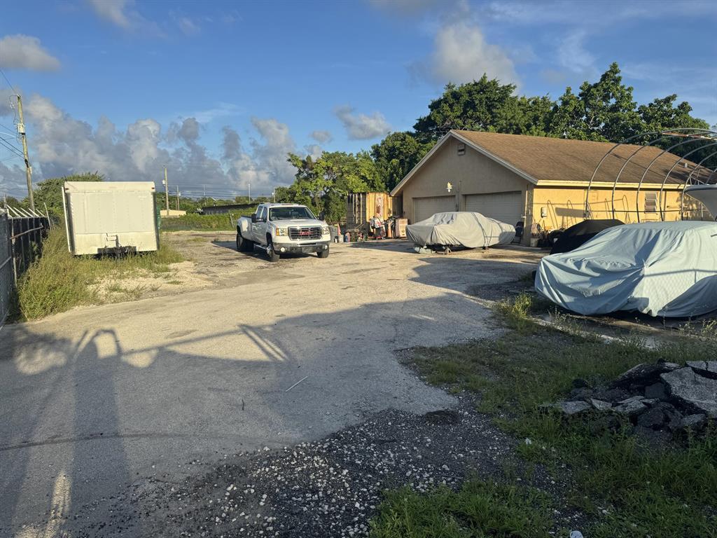 Property Image for 230 SW 7th Court