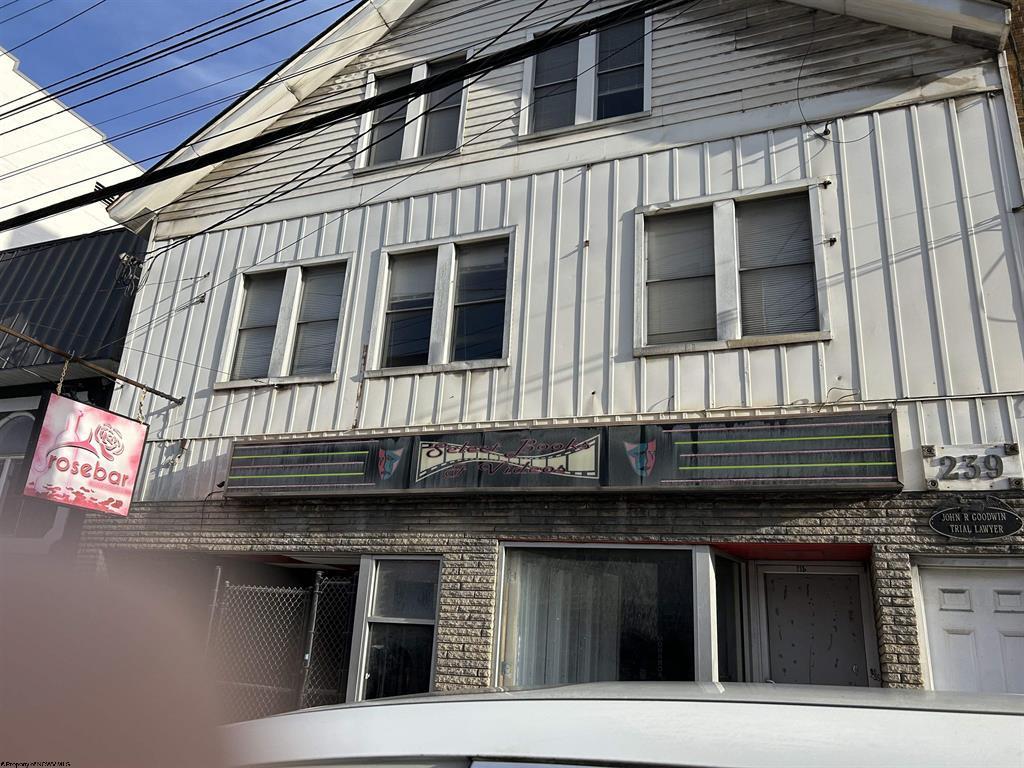 Property Image for 239 Walnut St