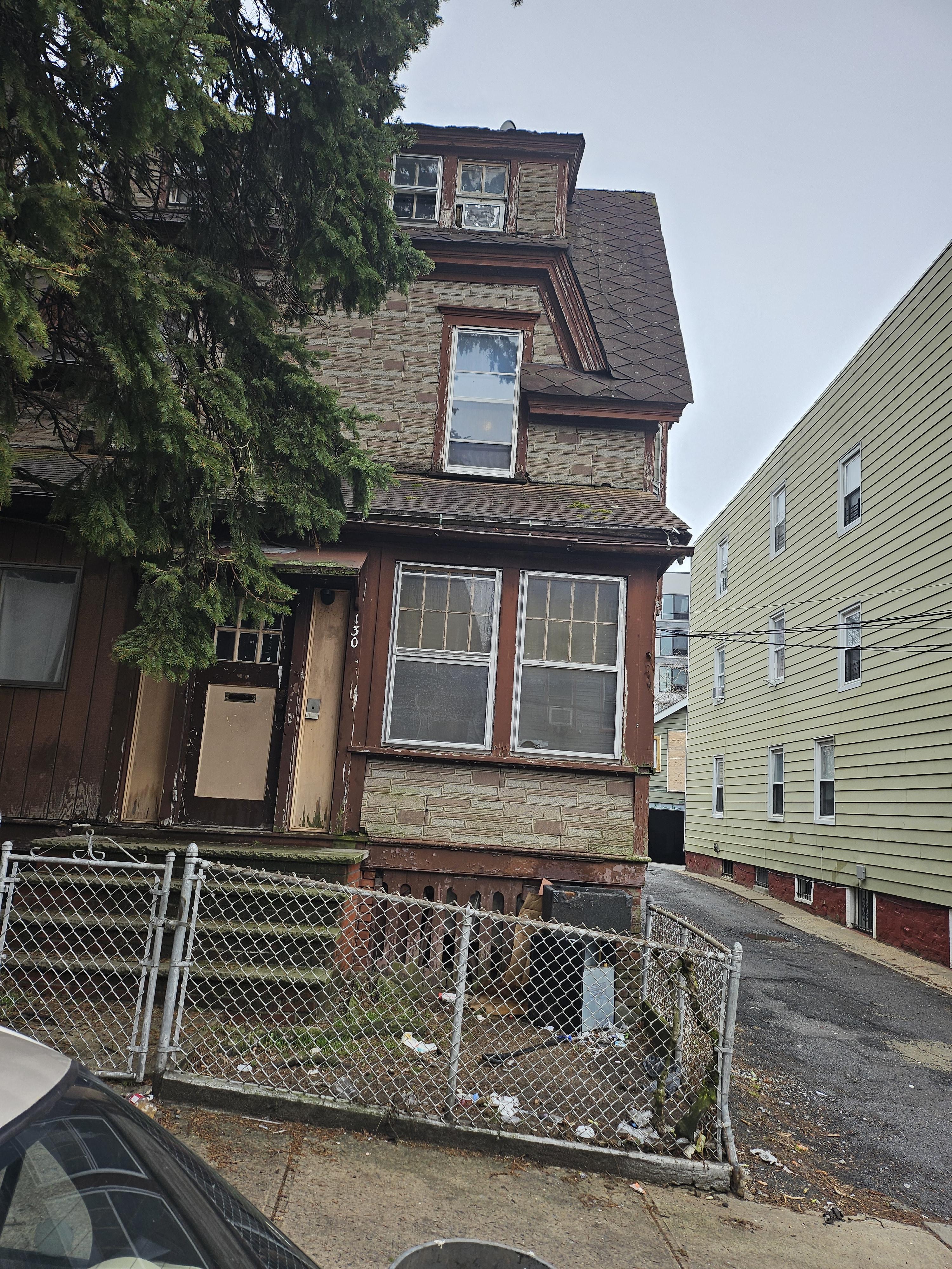 Property Image for 130-134-136 Oliver Ave