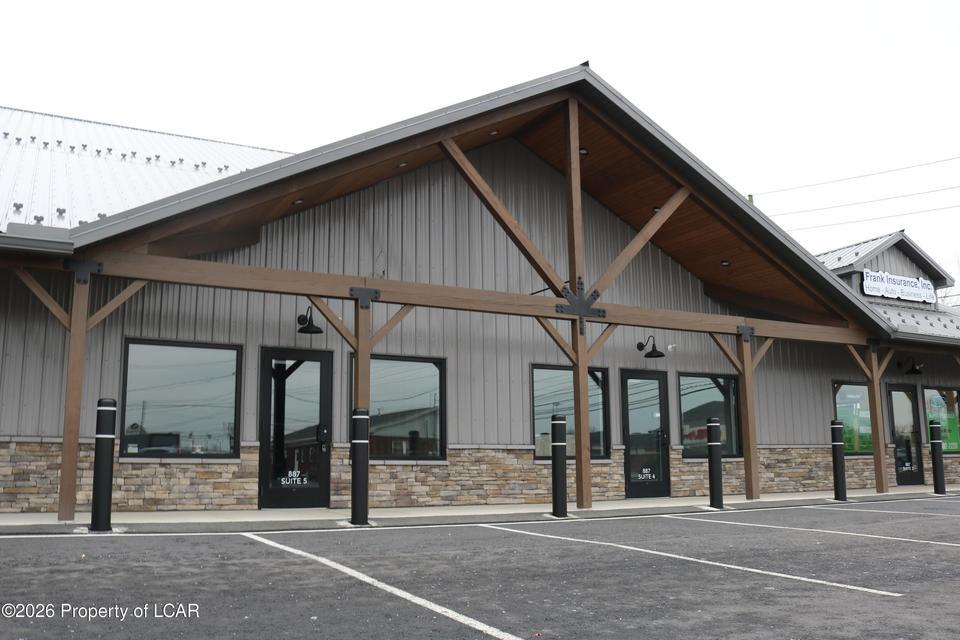 Property Image for 877-4 Wyoming Avenue