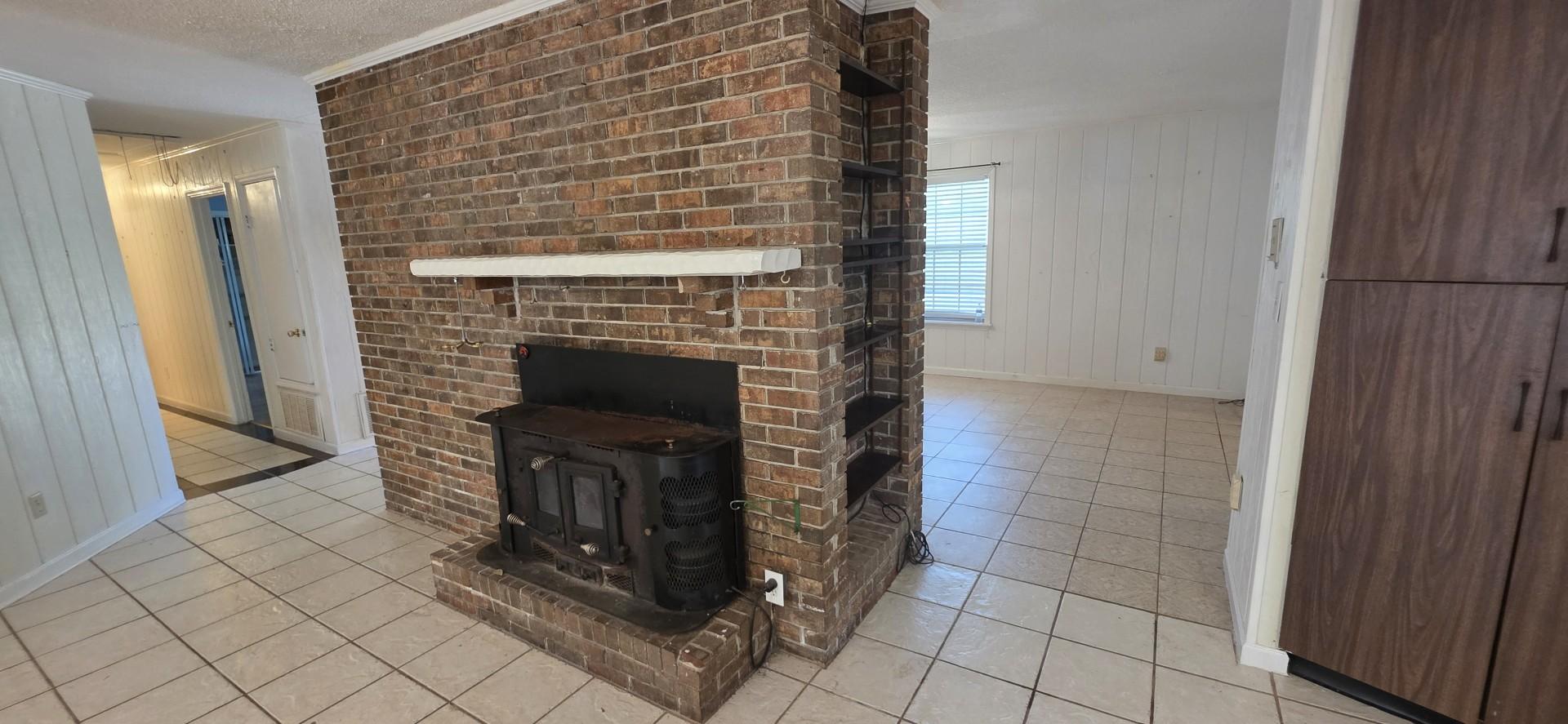 8246 Chellie Rd, Pensacola, FL 32526 - MLS# 44594050 | C21