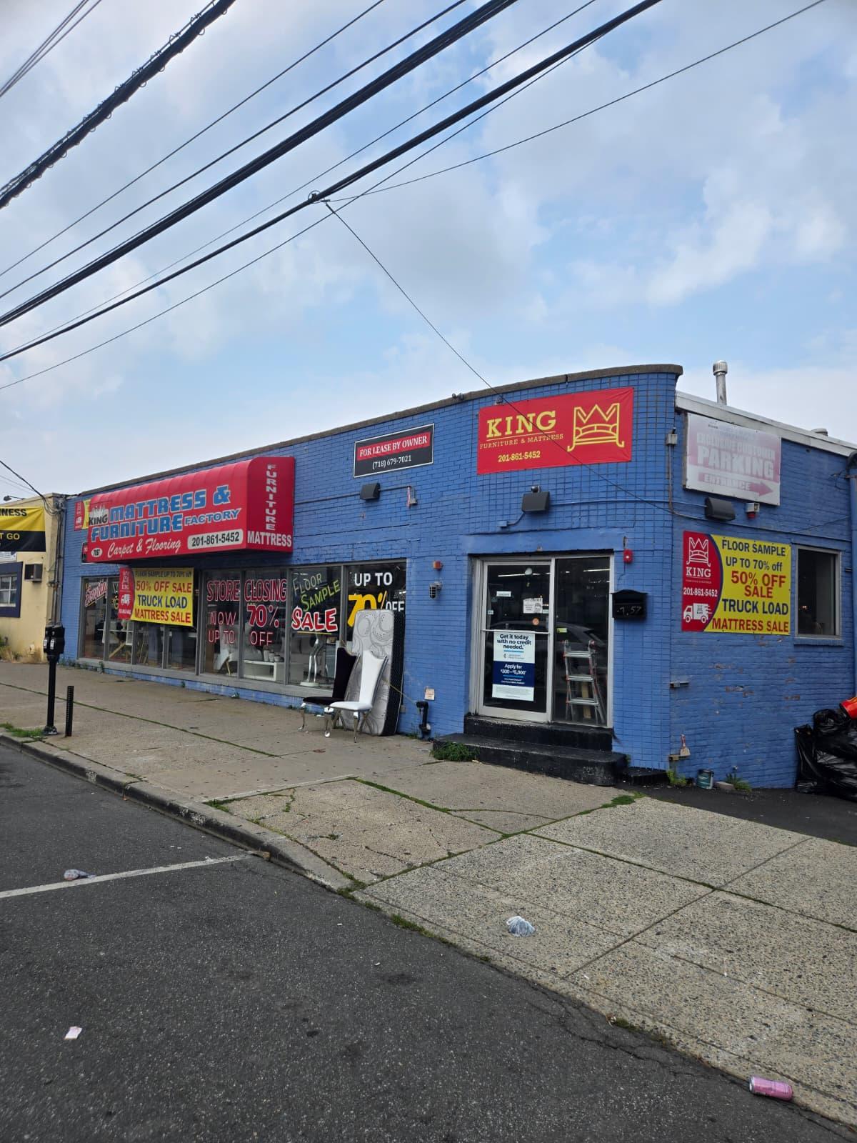 Property Image for 7057 Kennedy Blvd